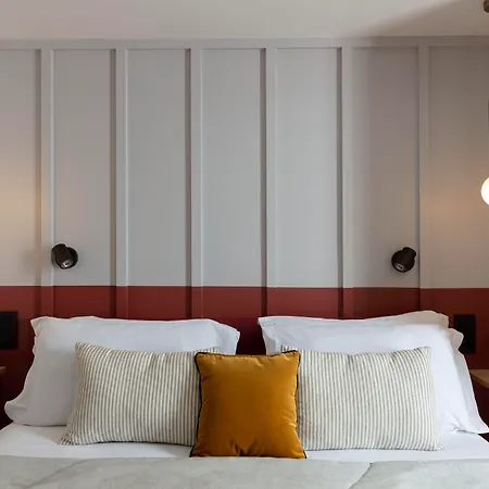 Bastille Speria Отель 3*