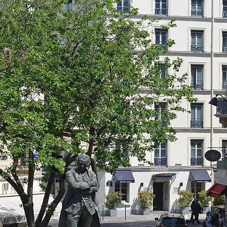 Bastille Speria פריז