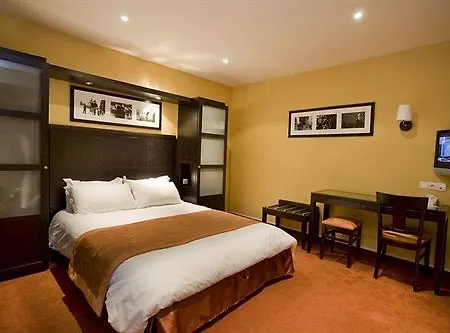 Bastille Speria Hotel 3*