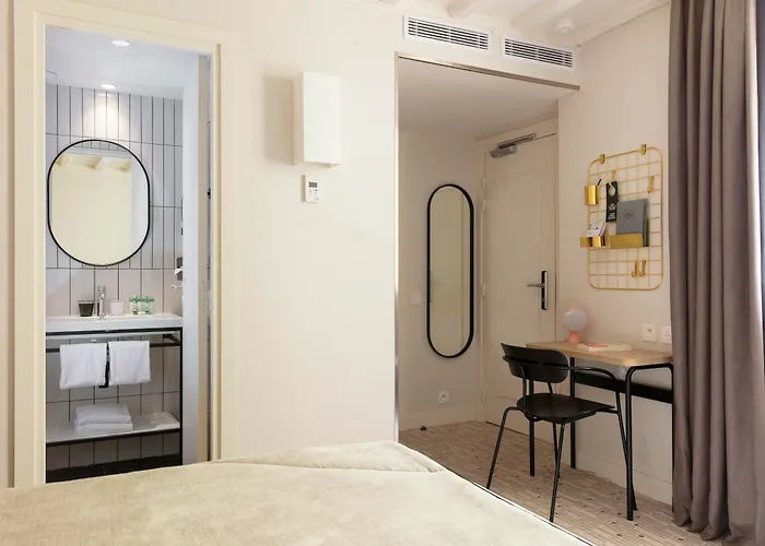 Bastille Speria Hotel